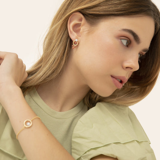 Pendientes largos Dahlia cristales y perla rosa en Plata baño Oro