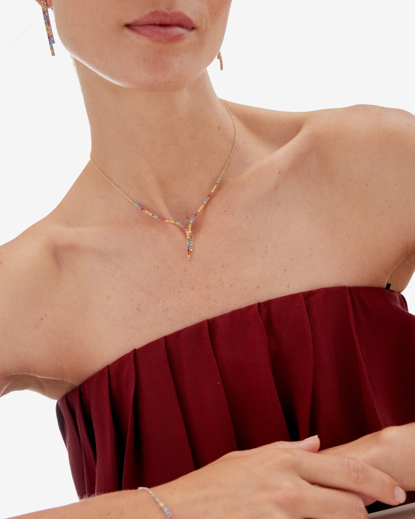 Collar corto Riviera con cristales riviere multicolor en Plata