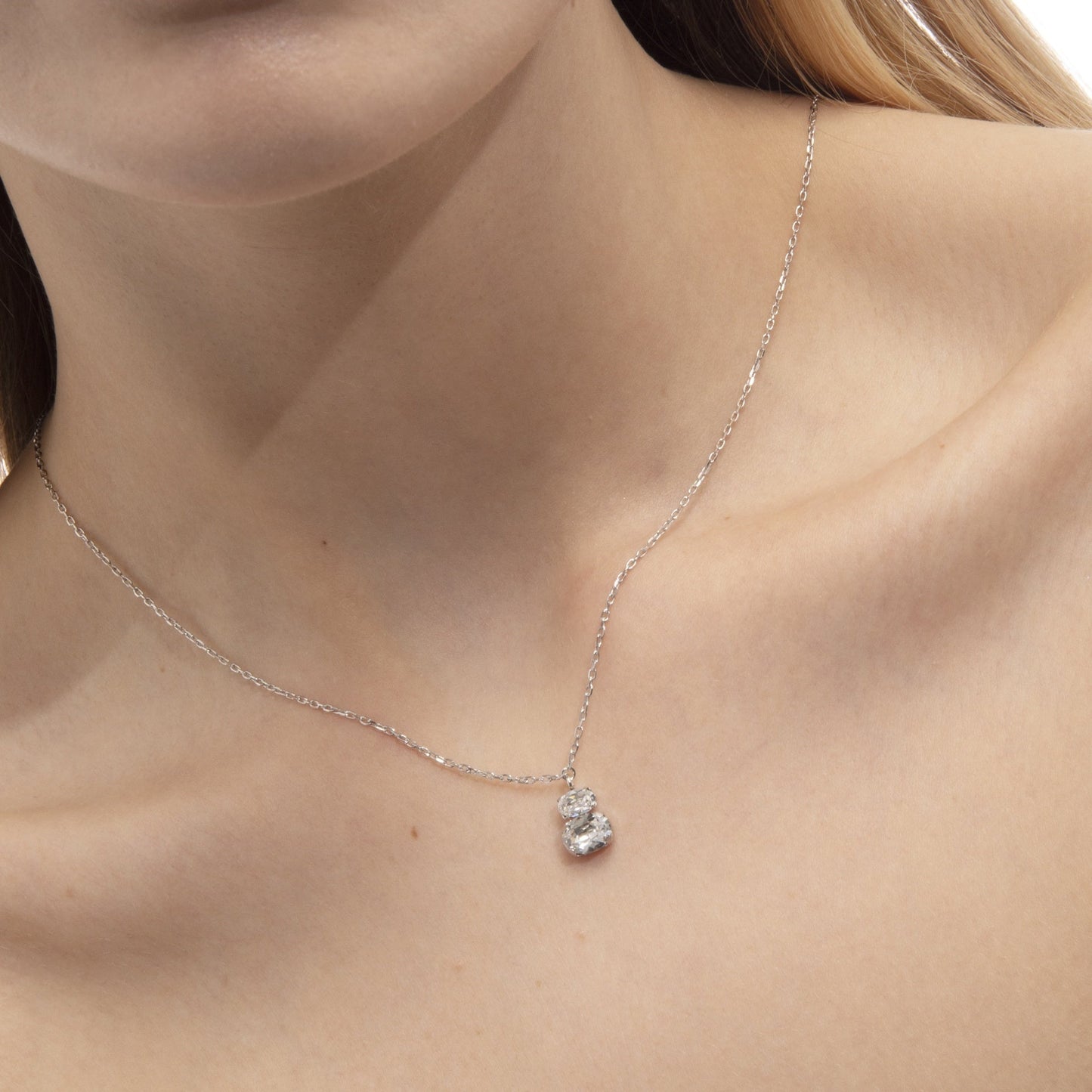 Collar corto oval Ombra con cristal en Plata baño Rodio