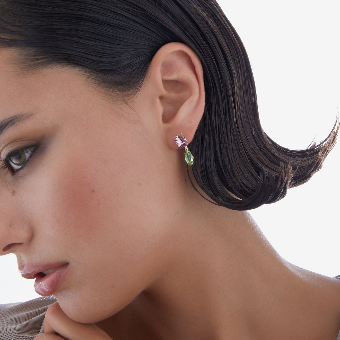 Pendientes cortos Passion cristal verde en Plata baño Oro