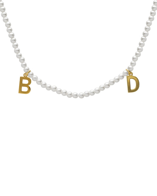 Collar corto personalizado Solene dos letras con perla en Plata baño Oro