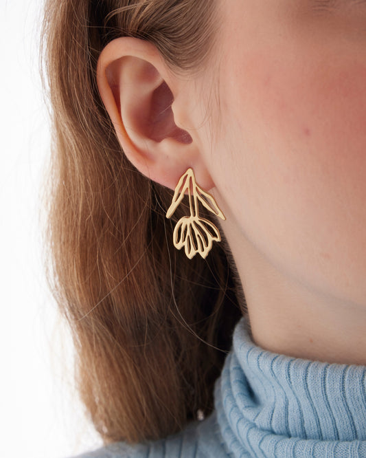 Pendientes cortos flor Alpina en Plata