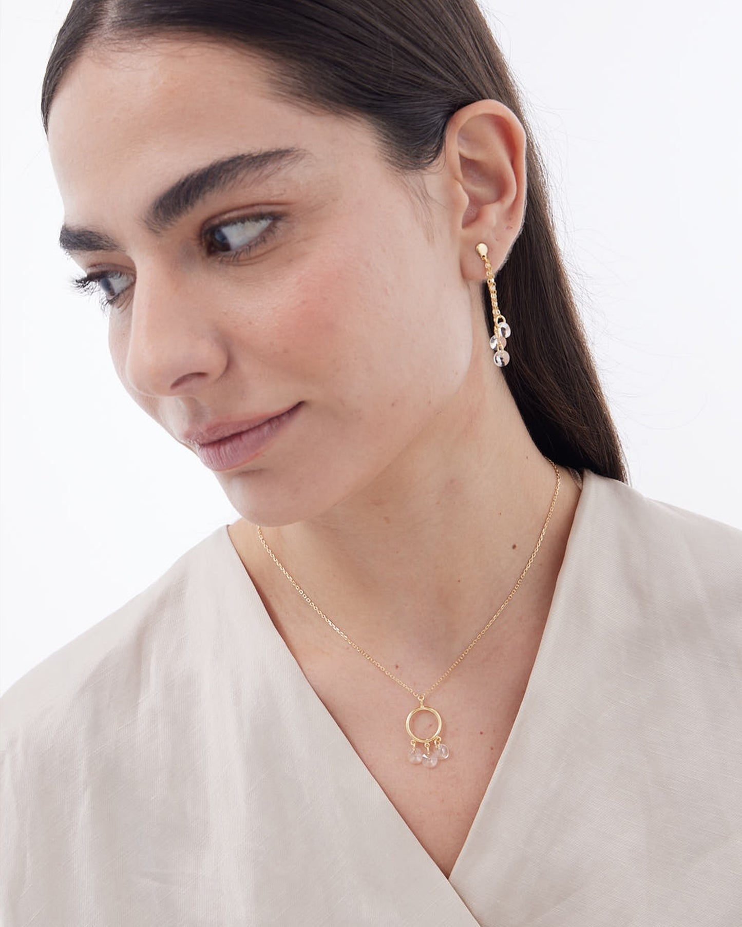 Collar corto Muse círculo con cristal blanco en Plata