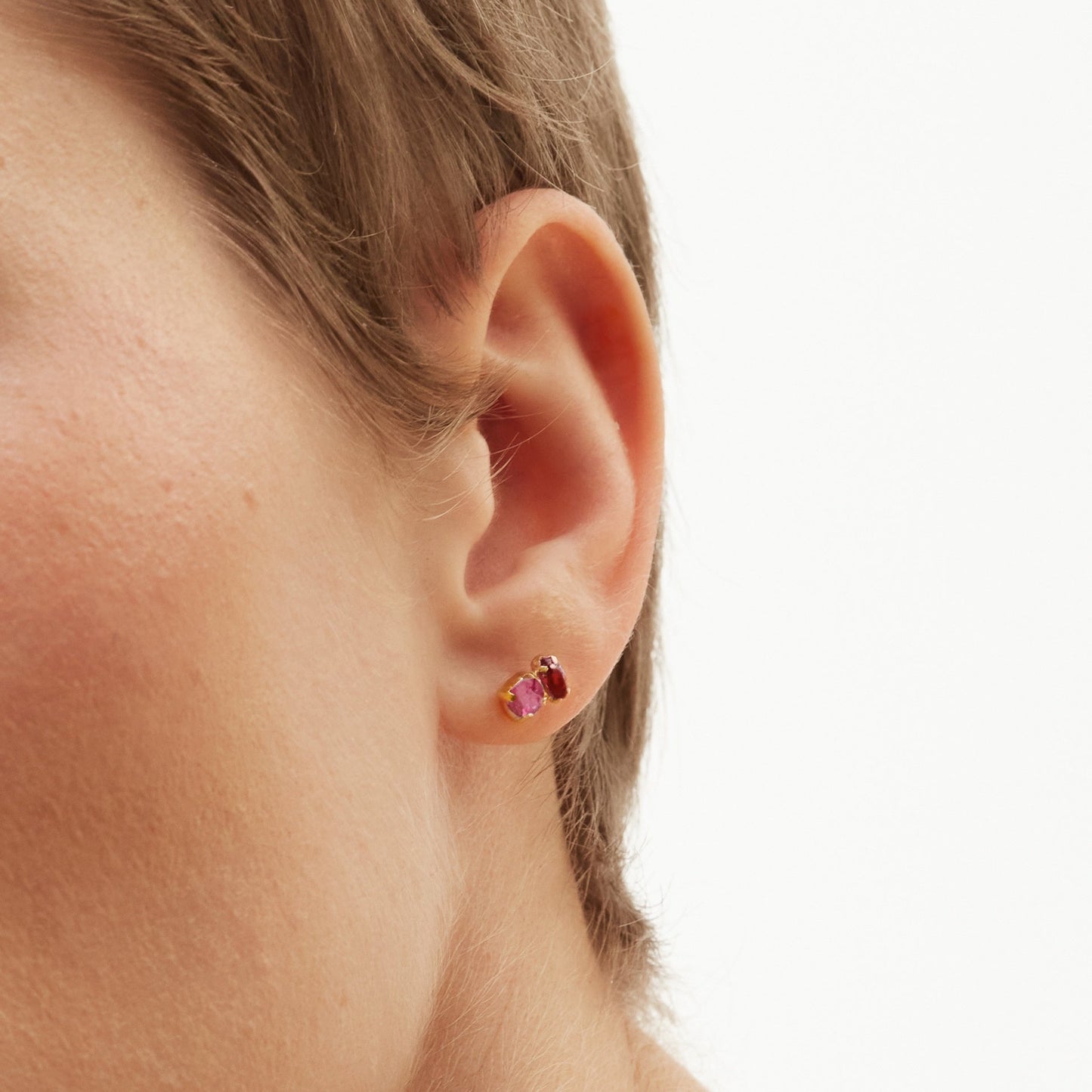 Pendientes botón Belle cristal en Plata baño Oro