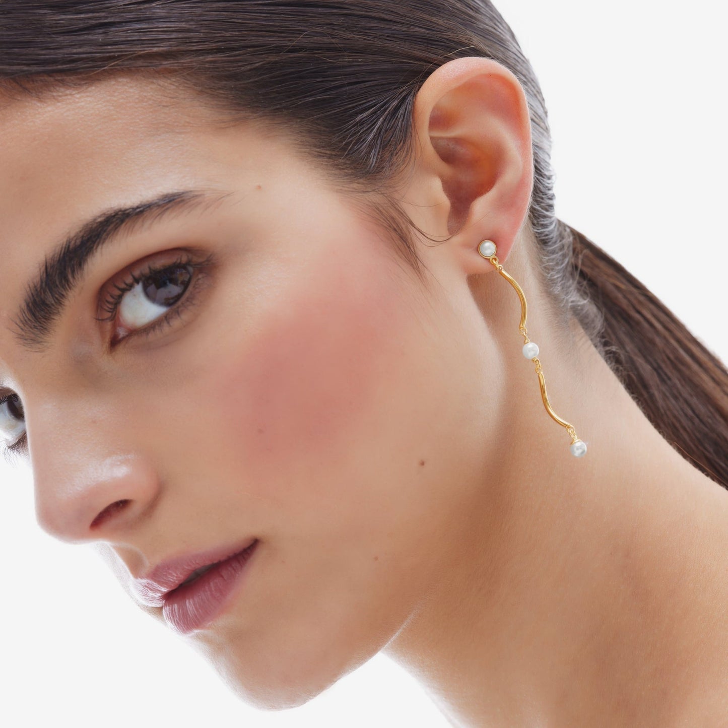 Pendientes largos Milan perla en Plata