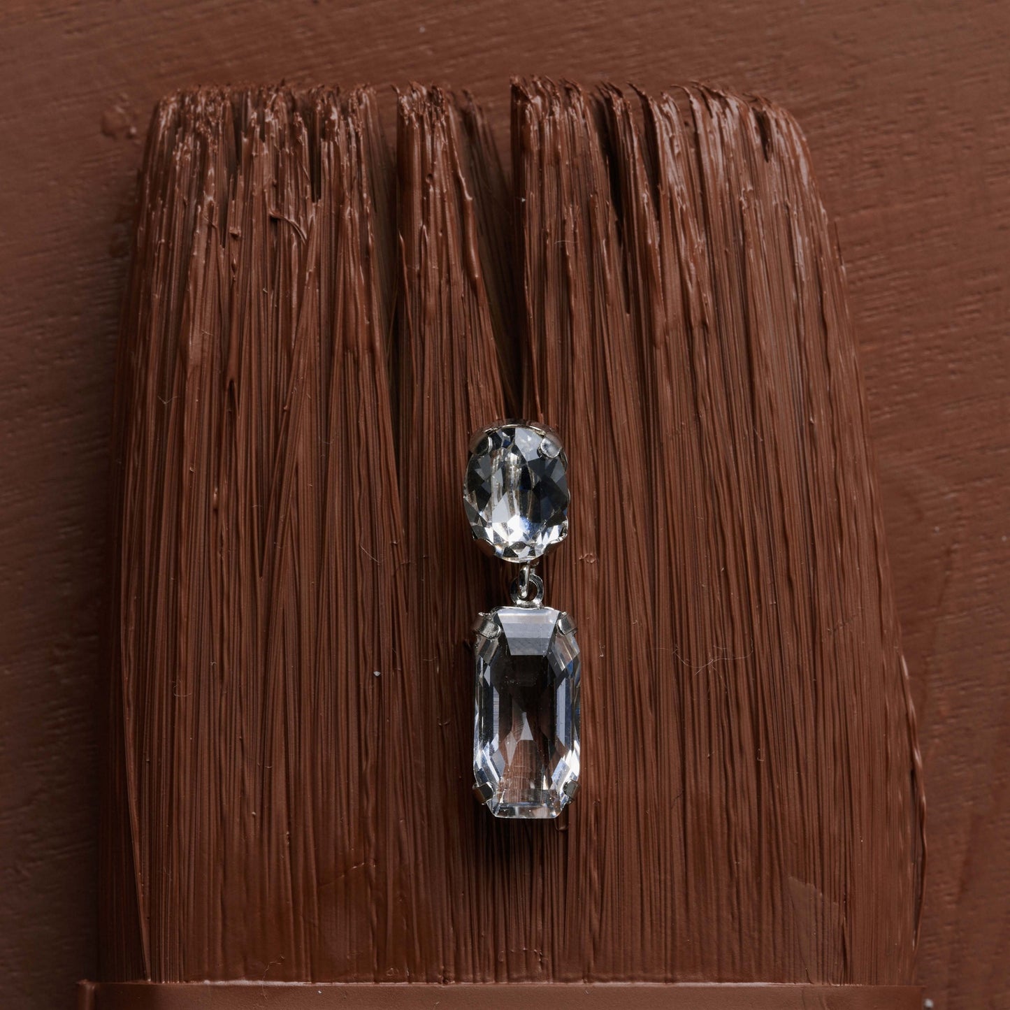 Pendientes cortos rectángulo Buenos Días con cristal en Plata