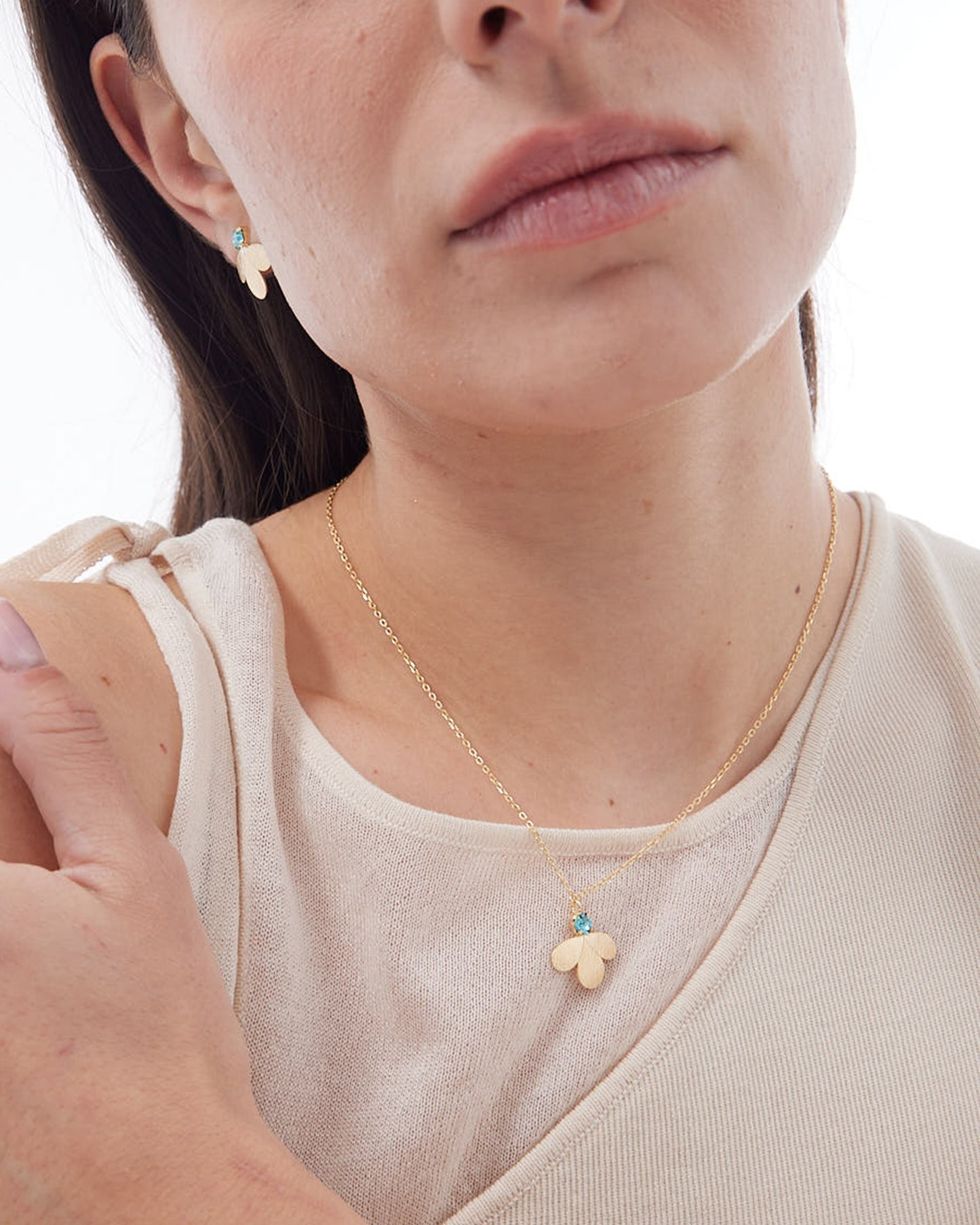 Collar corto Azure gota textura con cristal azul en Plata baño Oro