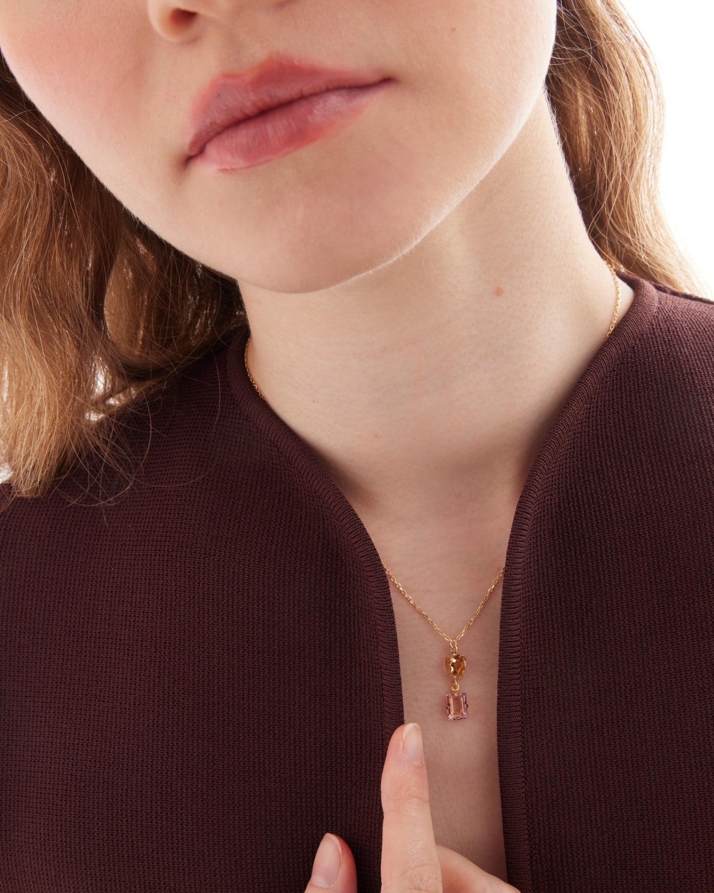 Collar corto Borea con cristal rosa y champán en Plata baño Oro