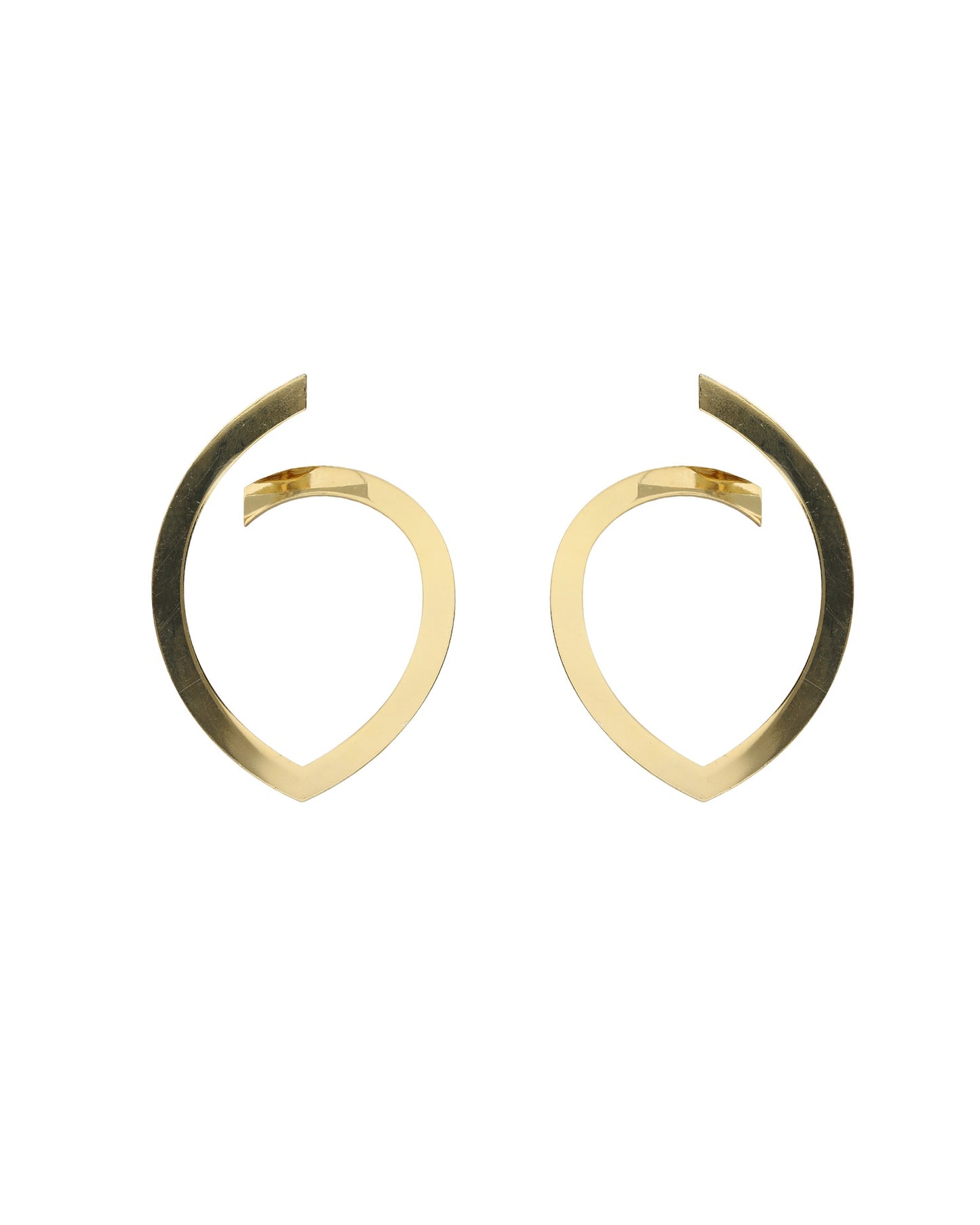 Pendientes cortos gota Alpina en Plata