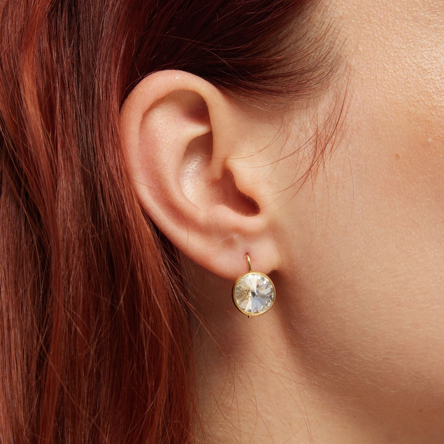 Pendientes cortos Basic Pendientes gancho cortos 11,5mm círculo cristal en Plata baño Oro