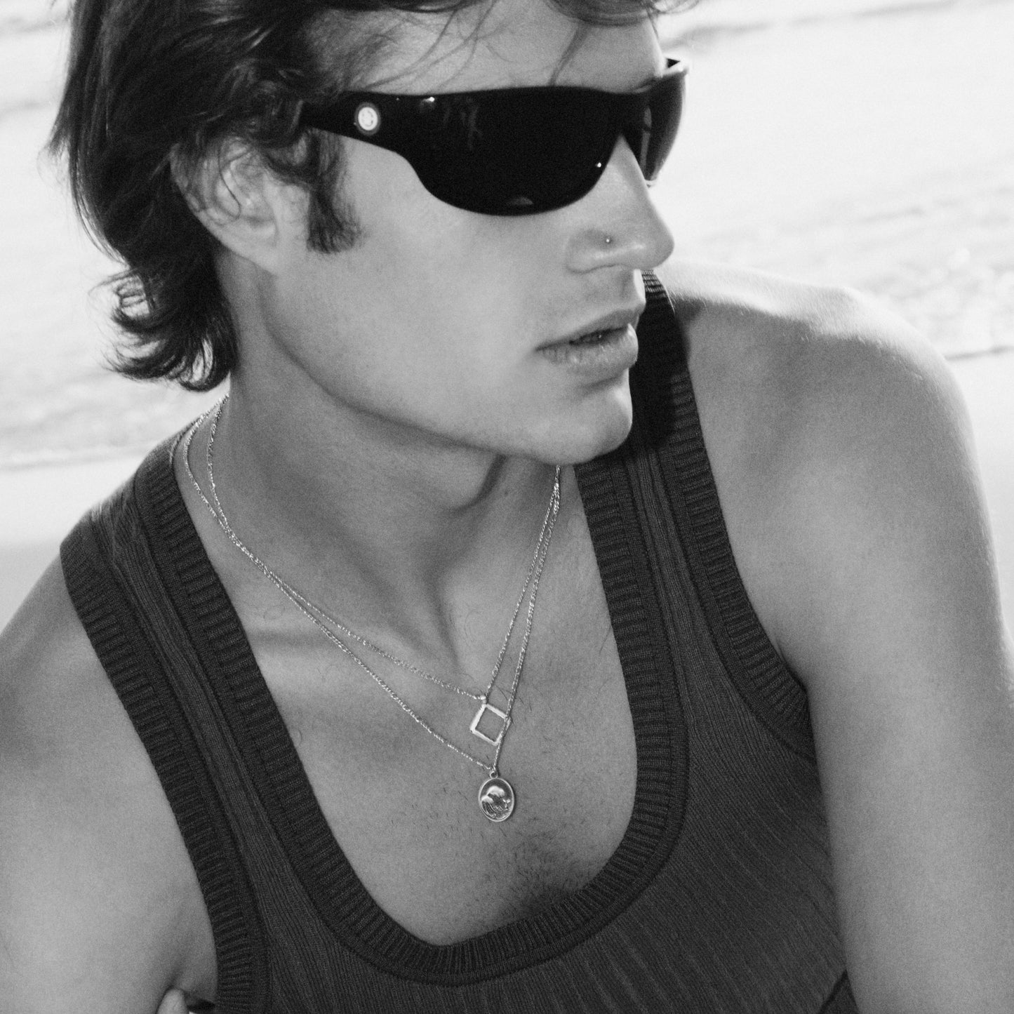 Collar largo Ares rombo en Plata baño rodio