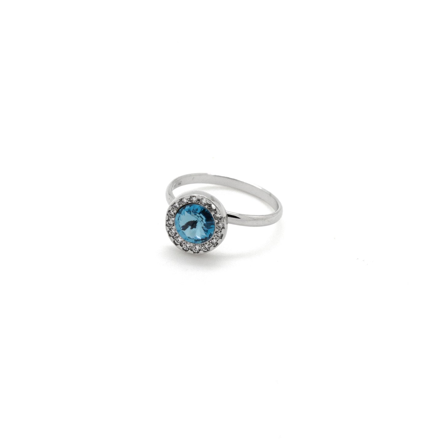 Anillo Premium ajustable círculo con cristales riviere en Plata baño rodio