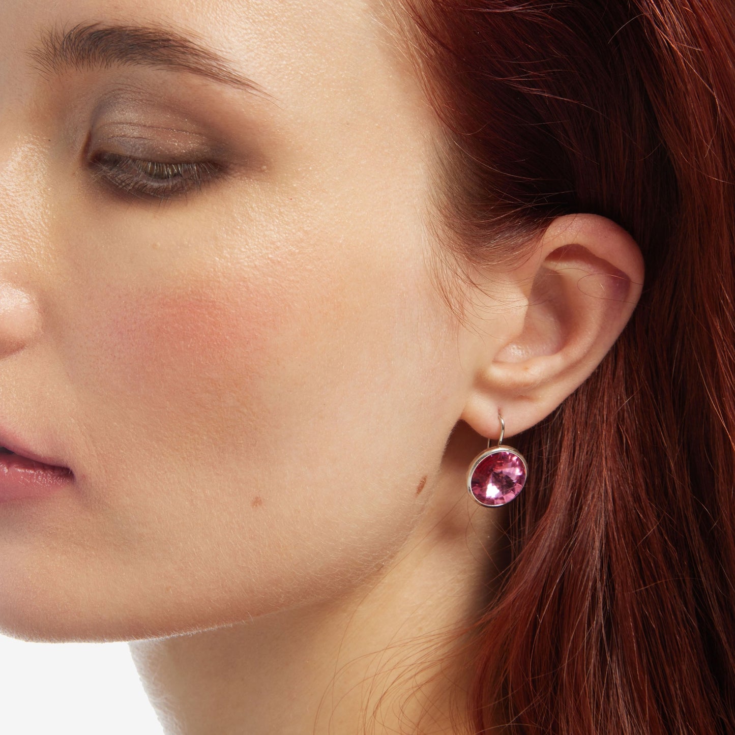 Pendientes cortos Basic Pendientes gancho cortos 15mm círculo cristal en Plata baño rodio