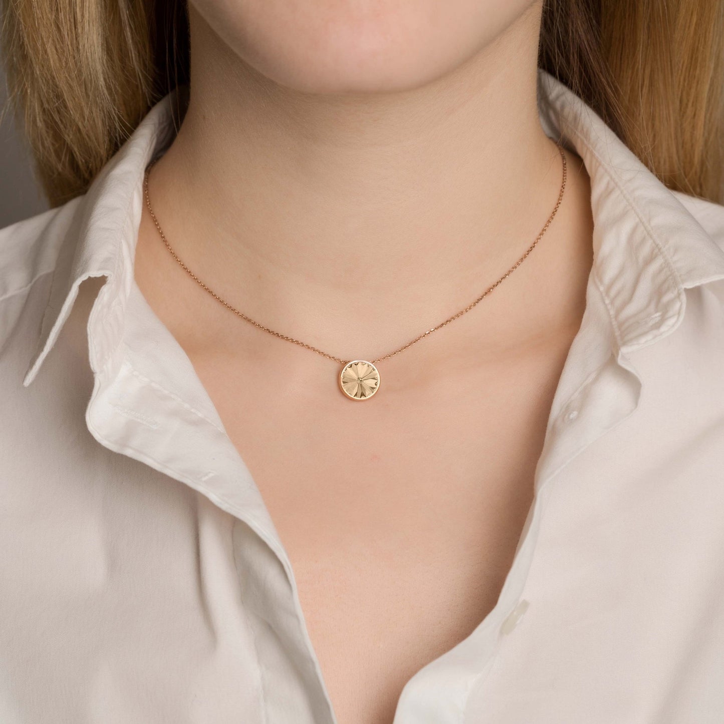 Collar corto Basic 11,5mm círculo cristal en Plata baño Oro