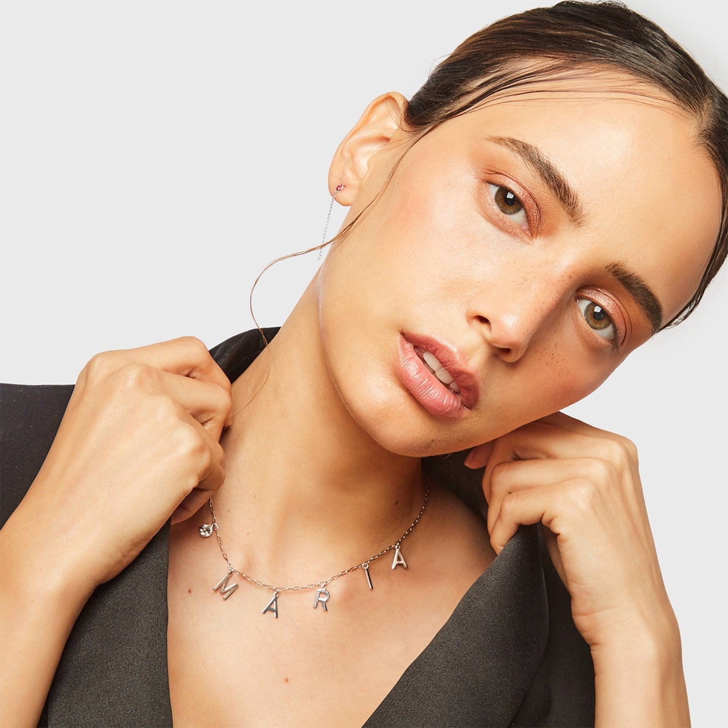 Collar personalizado de 5 letras en Plata