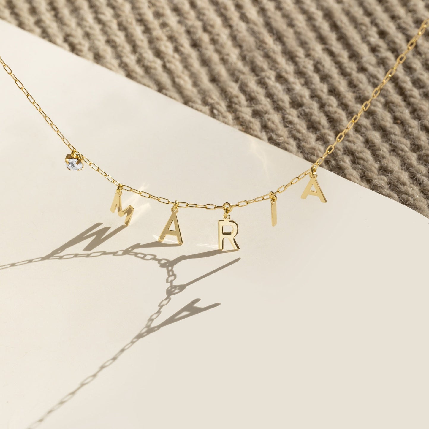 Collar personalizado de 5 letras en Plata