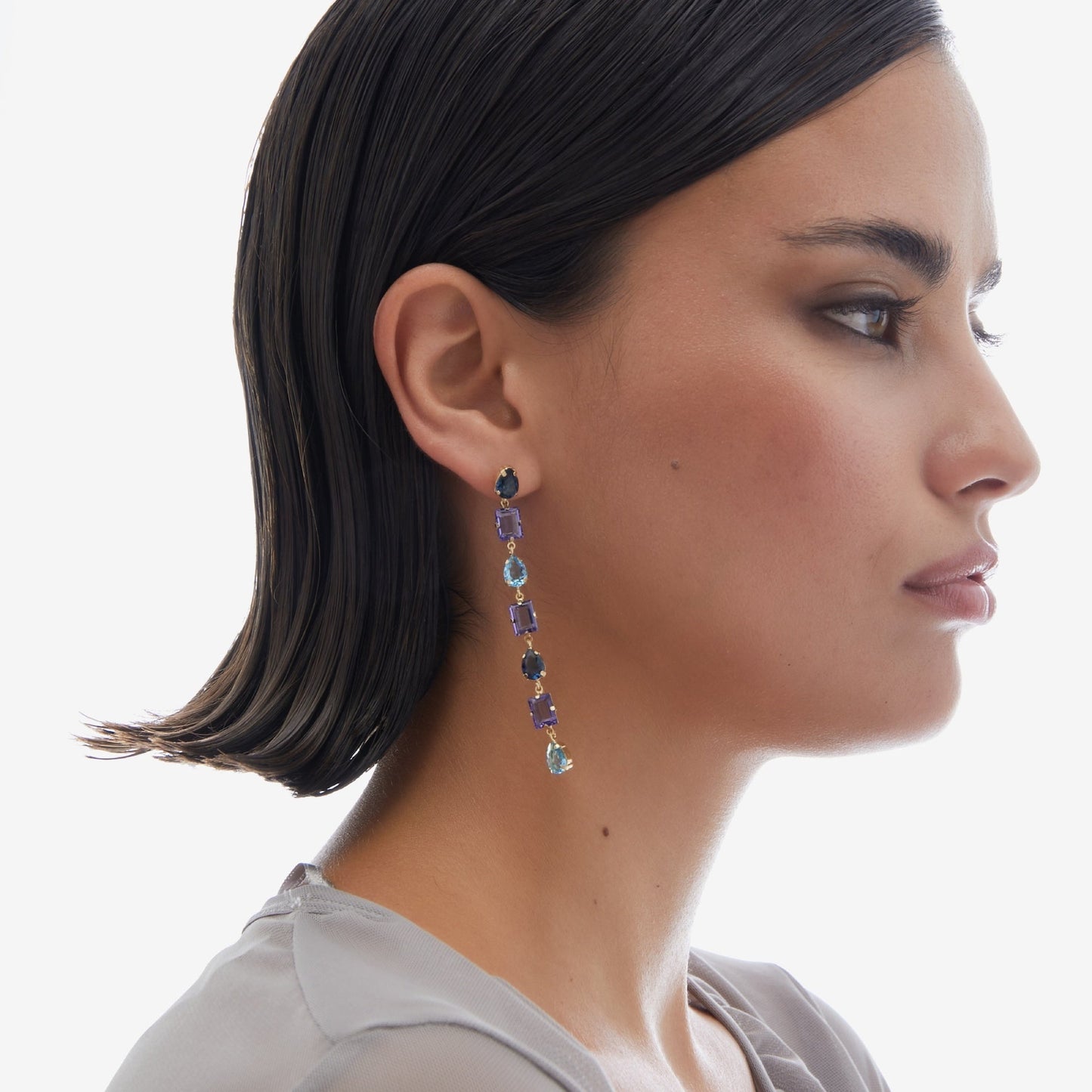 Pendientes largos Balance cristal morado en Plata