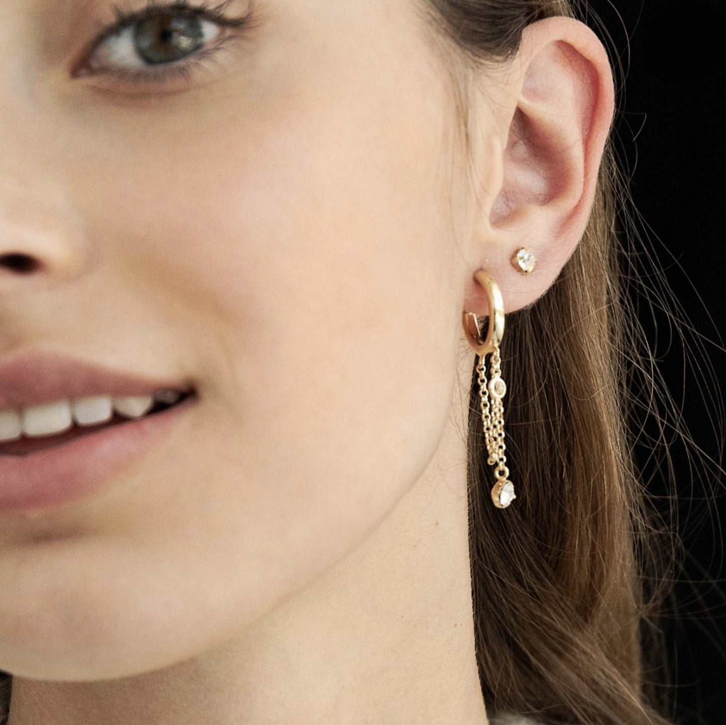 Pendientes botón Celine círculo cristal en Plata baño Oro