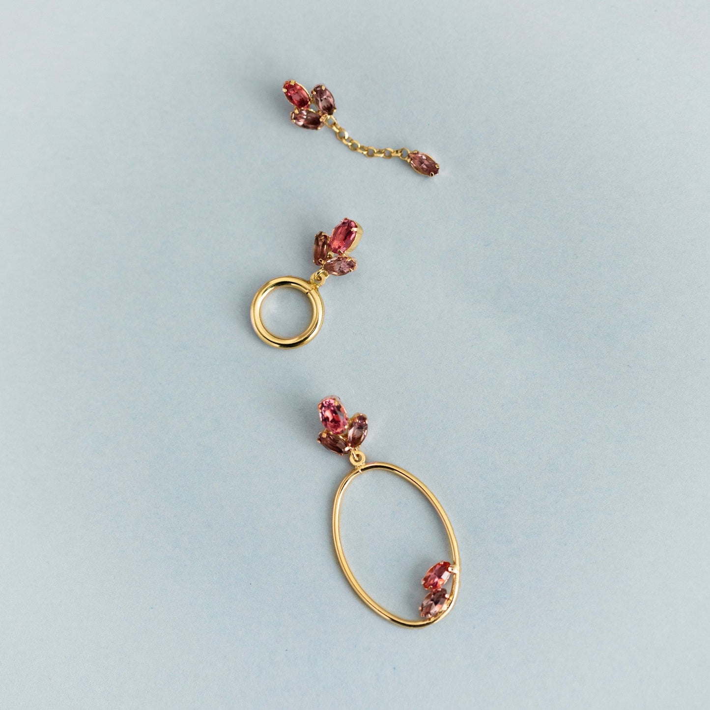 Pendientes largos Lia círculo rosa en Plata baño Oro