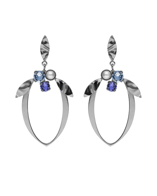 Pendientes largos hoja Alpina con cristales azules y perlas en Plata baño Rodio