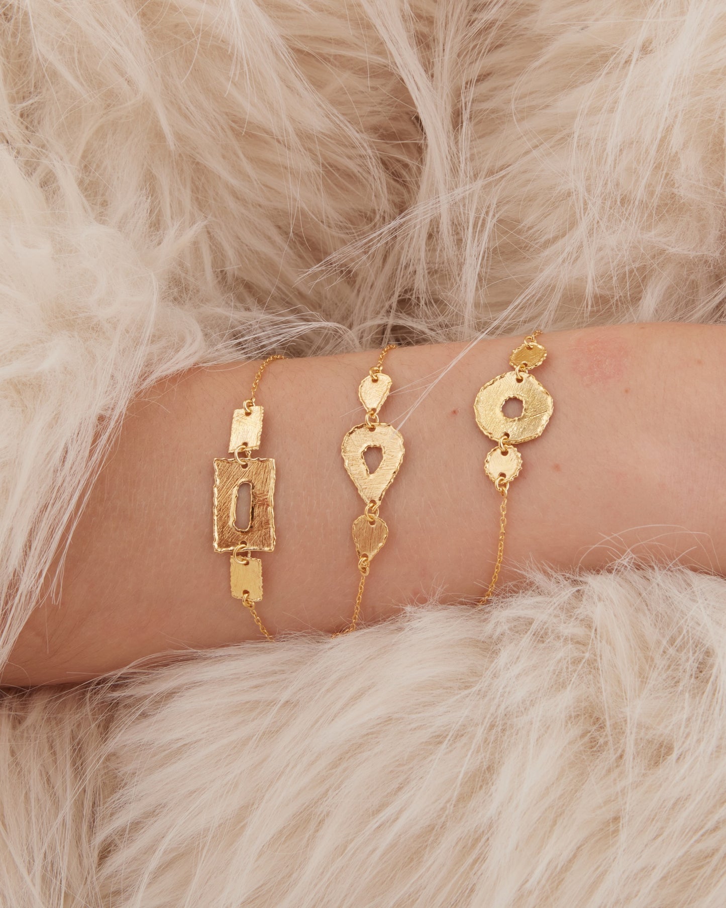 Pulsera textura lágrima Alaska en Plata