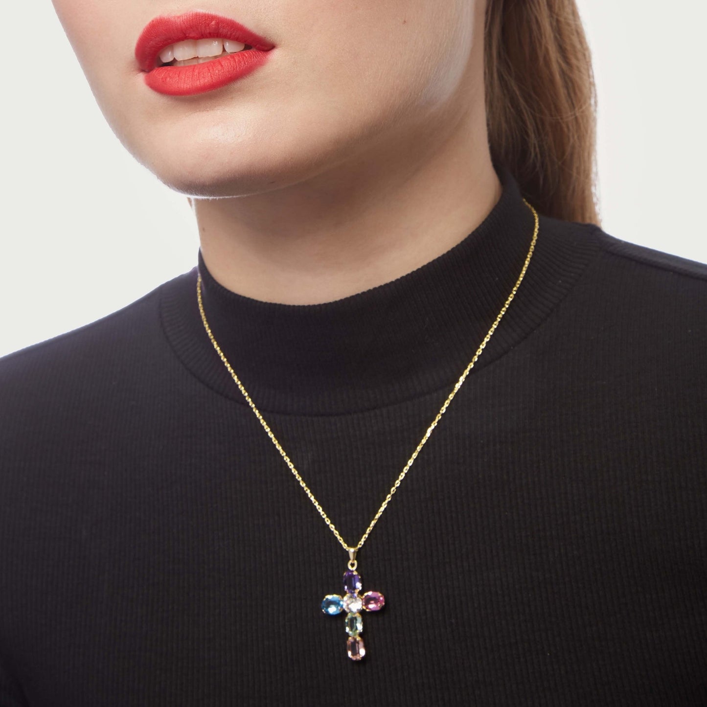 Collar corto Poetic cruz cristal en Plata baño Oro