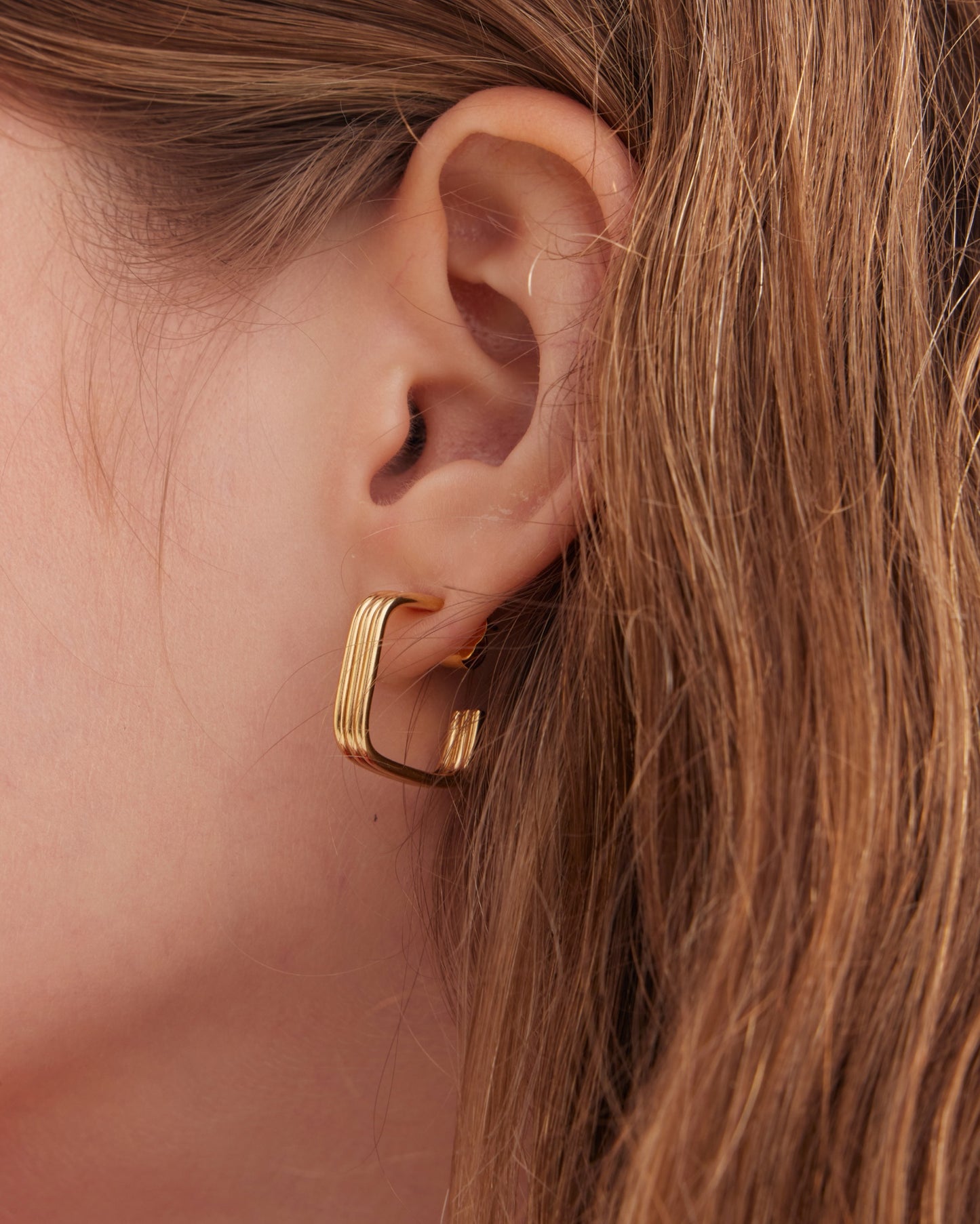 Pendientes aro cuadrado Nivola en Plata