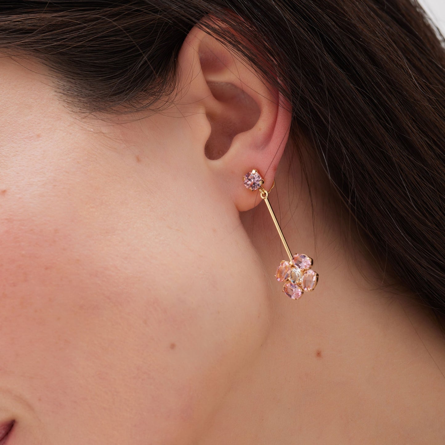 Pendientes cortos flor God Morgen con cristal en Plata baño Oro