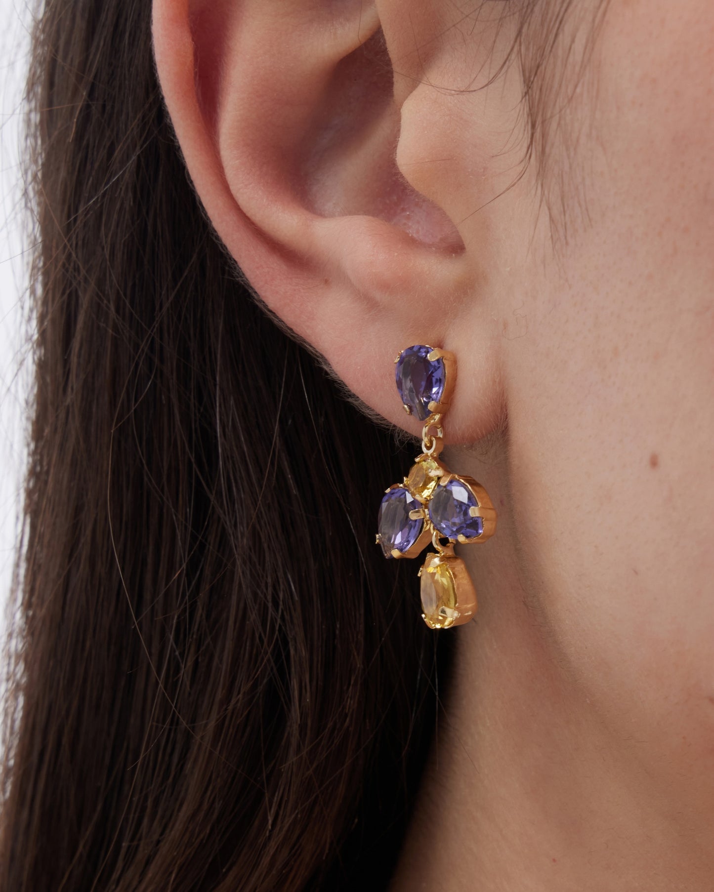 Pendientes largos Fleur lágrima con cristal en Plata baño Oro