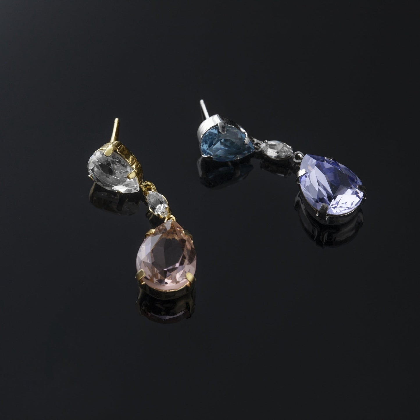 Pendientes largos Jasmine lágrima cristal en Plata baño Oro