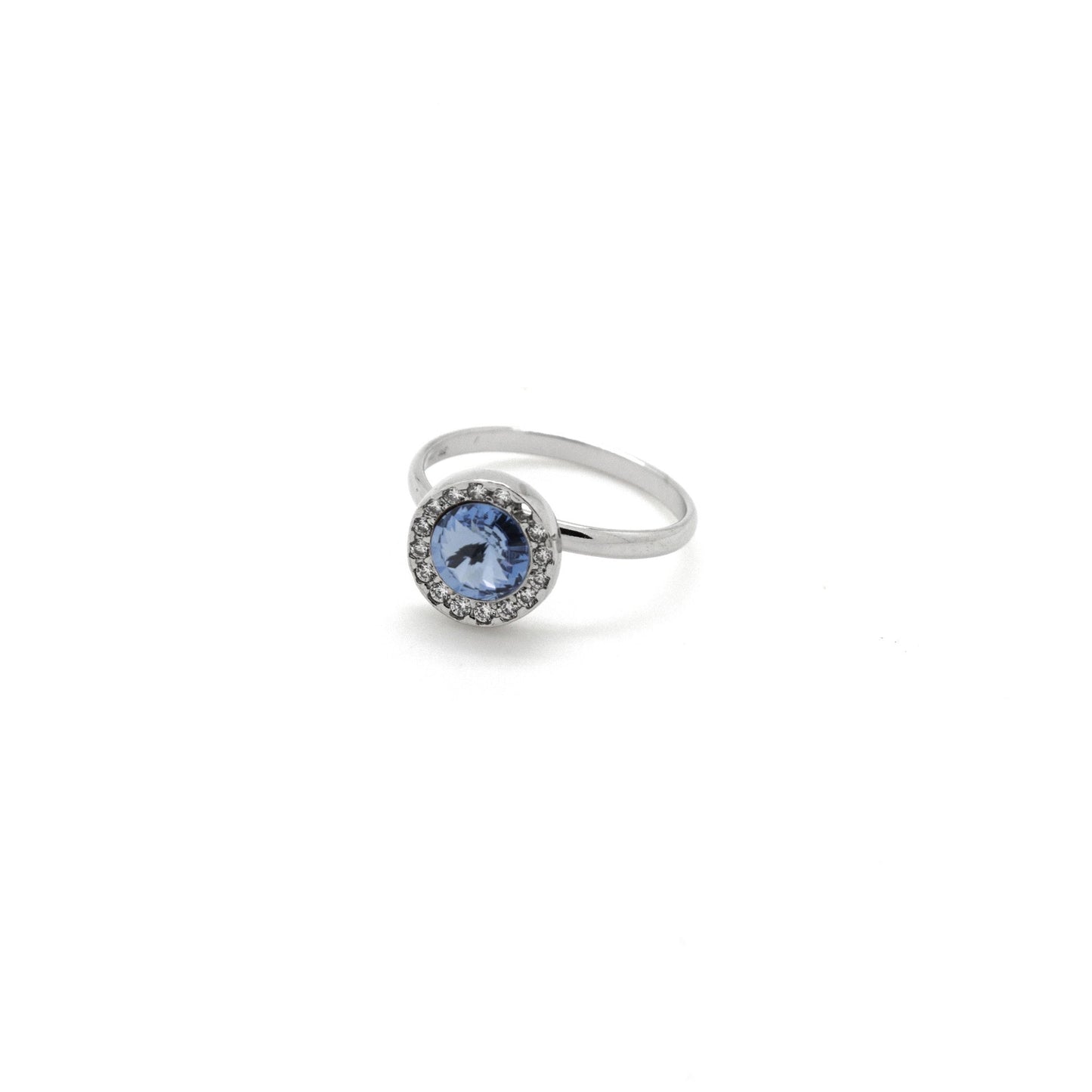 Anillo Premium ajustable círculo con cristales riviere en Plata baño rodio