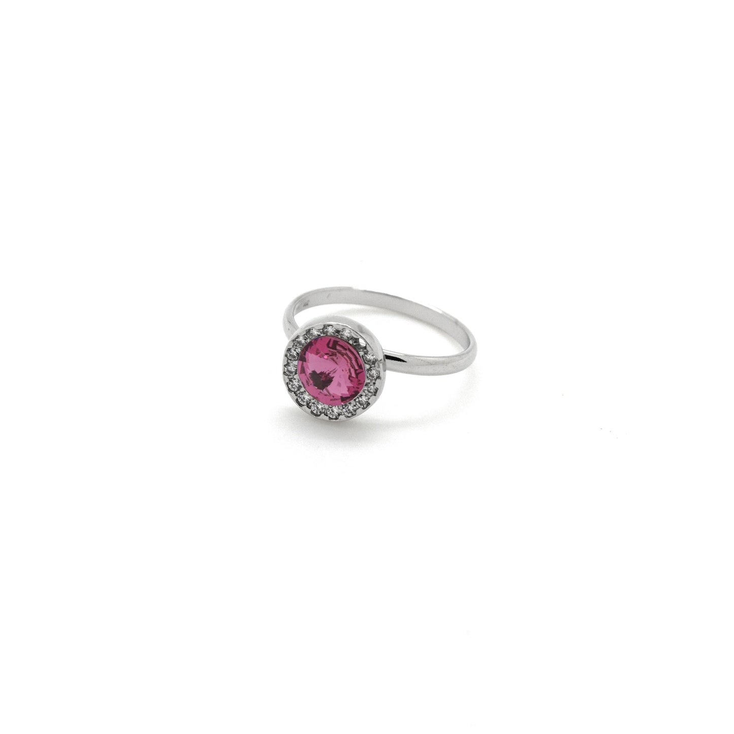 Anillo Premium ajustable círculo con cristales riviere en Plata baño rodio