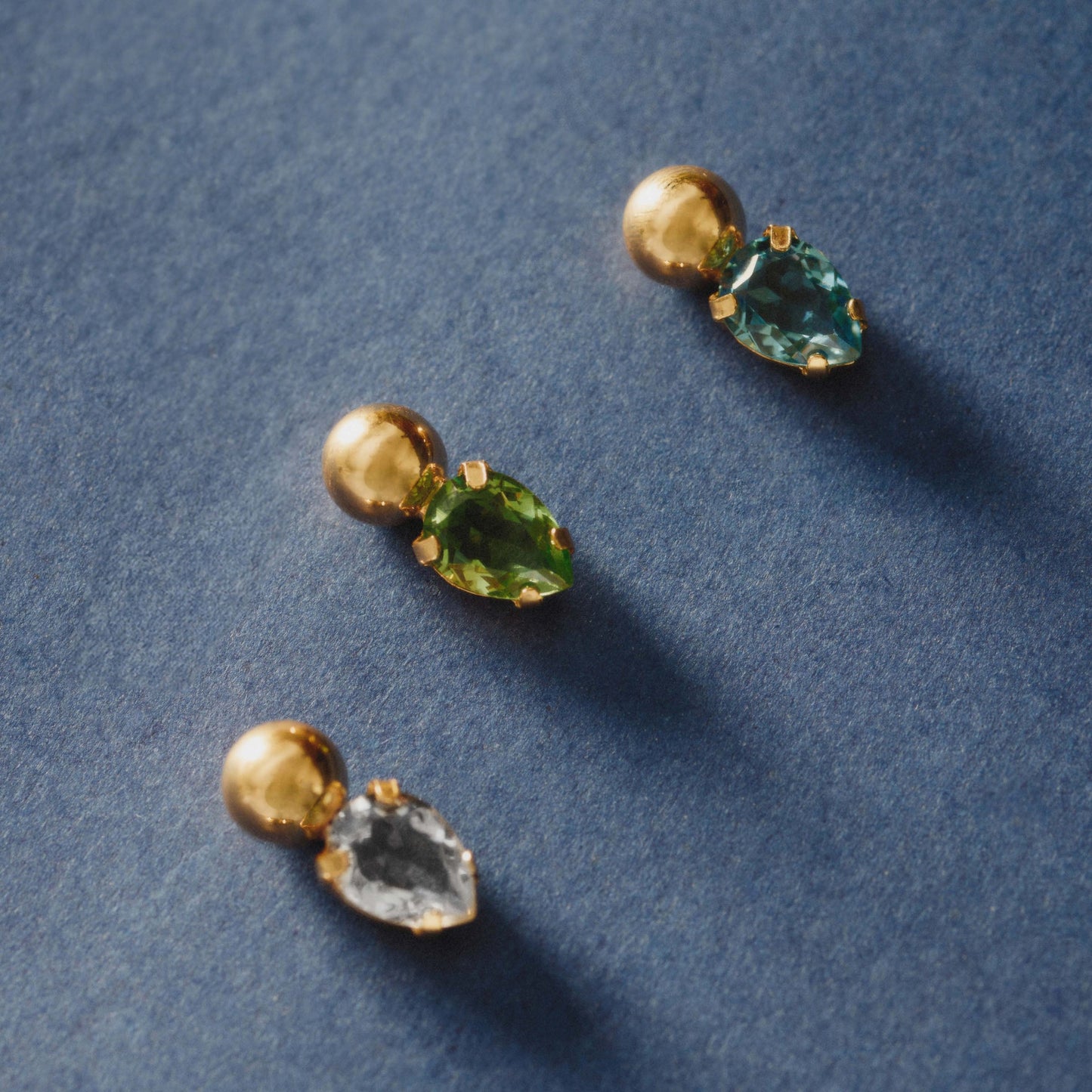 Pendientes botón esfera Buongiorno con cristal en Plata baño Oro