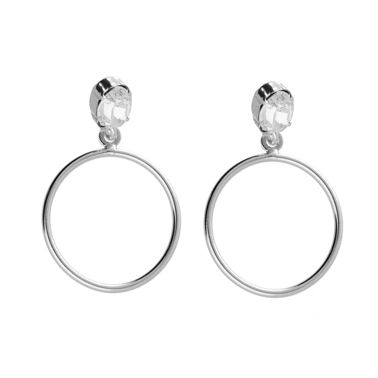 Pendientes cortos Genoveva oval cristal blanco en Plata