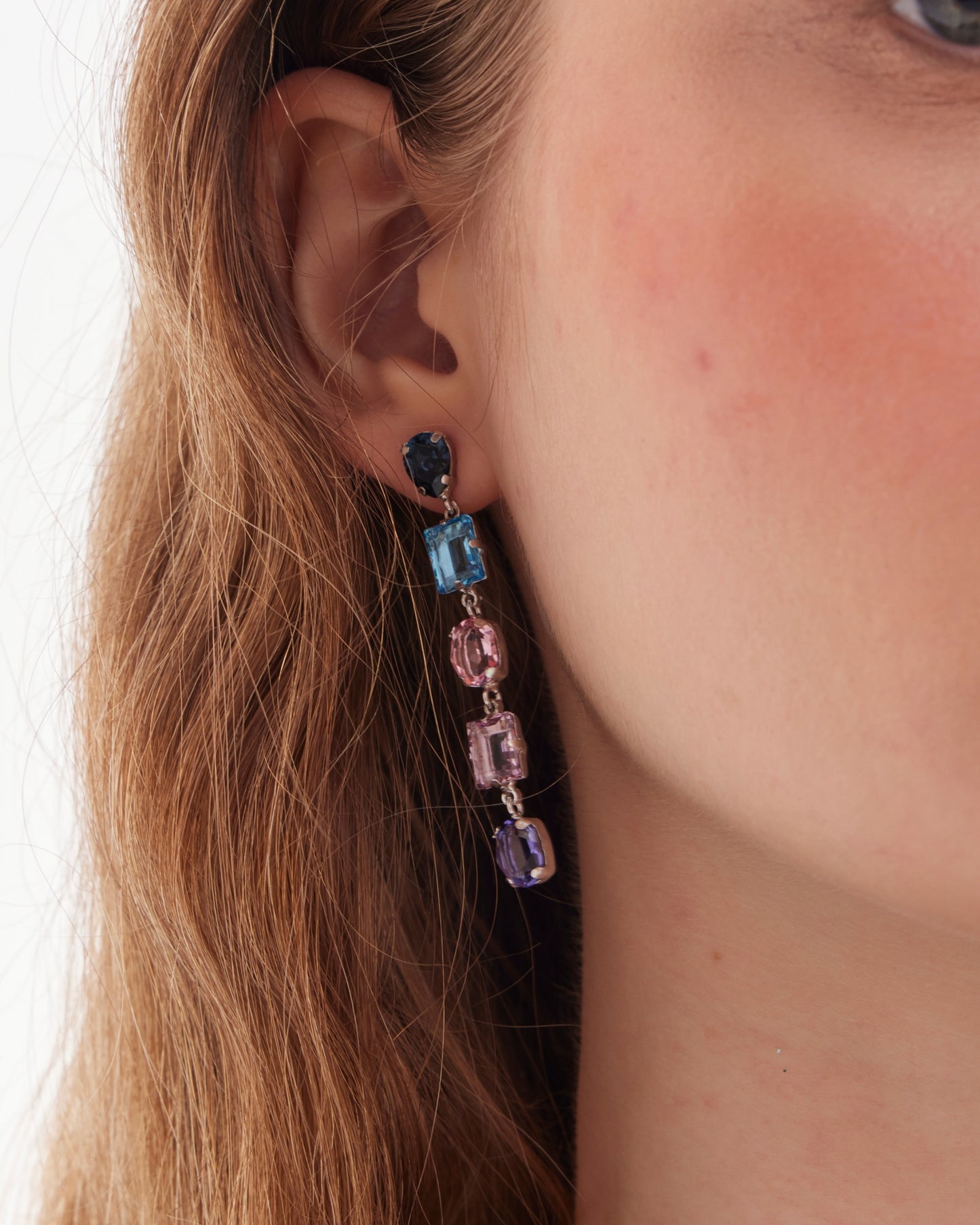 Pendientes largos Borea con cristal multicolor en Plata baño Rodio